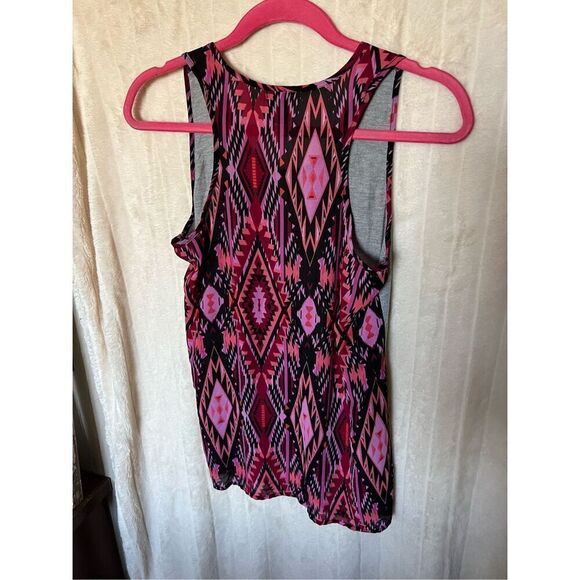 Rue 21 Grey & Patterned Tank Top Woman’s Size Medium - Picture 5 of 6